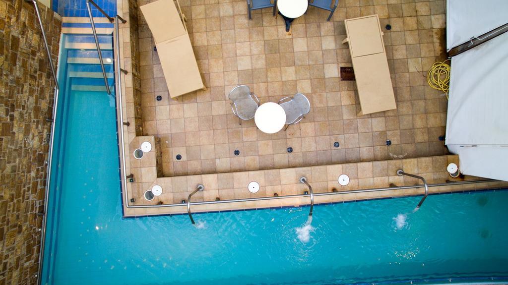 Irini Spa Hotel 루트라 에디프수 외부 사진